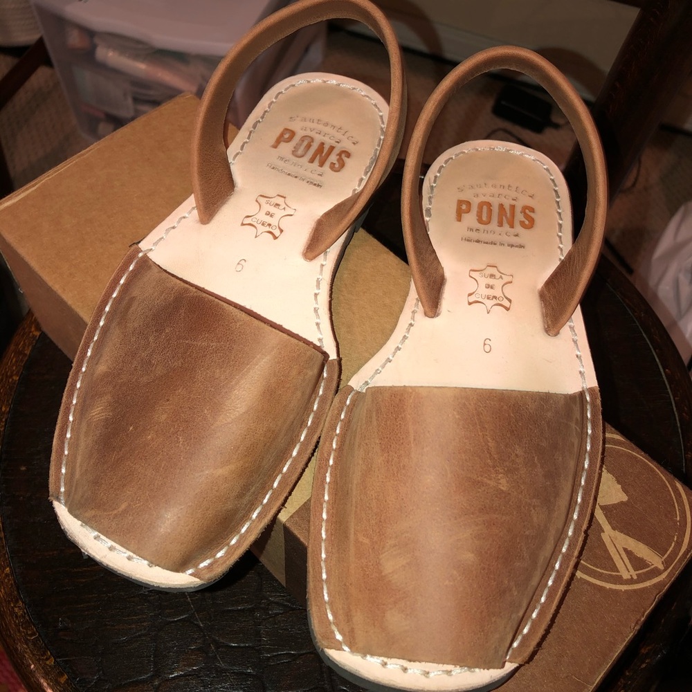 Brown Pons
